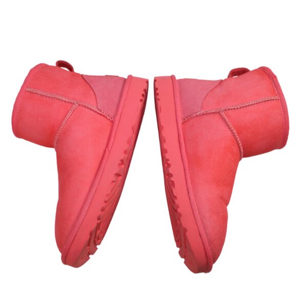 UGG Classic Mini II Punch Pink Shearling Lined Boot, Size 7 - Picture 8 of 12
